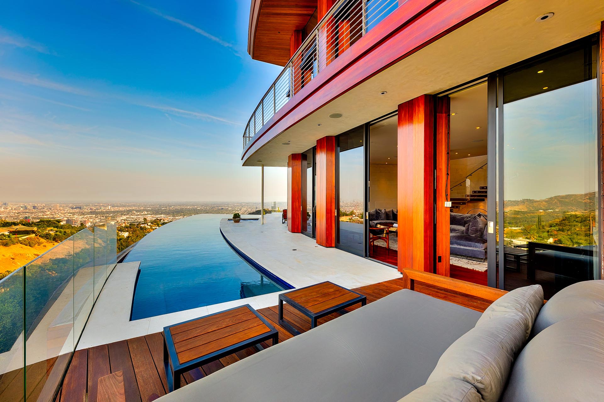 Malibu infinity edge